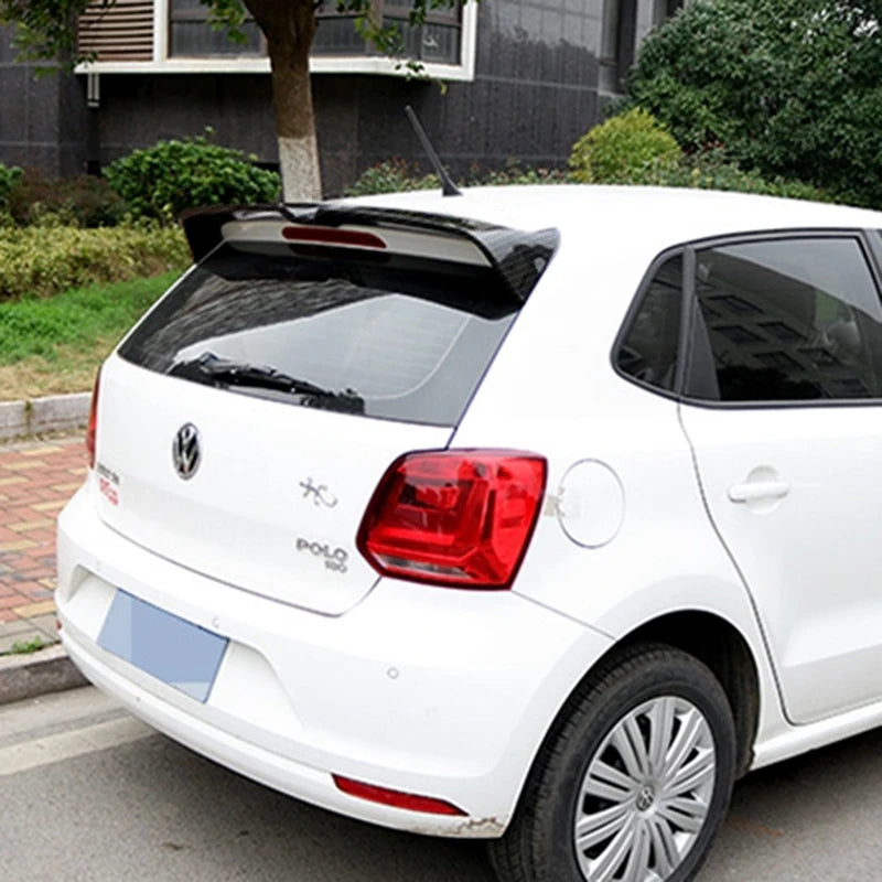 Spoiler em Fibra de Carbono Preto Brilhante para VW Polo 6R 2011-2018