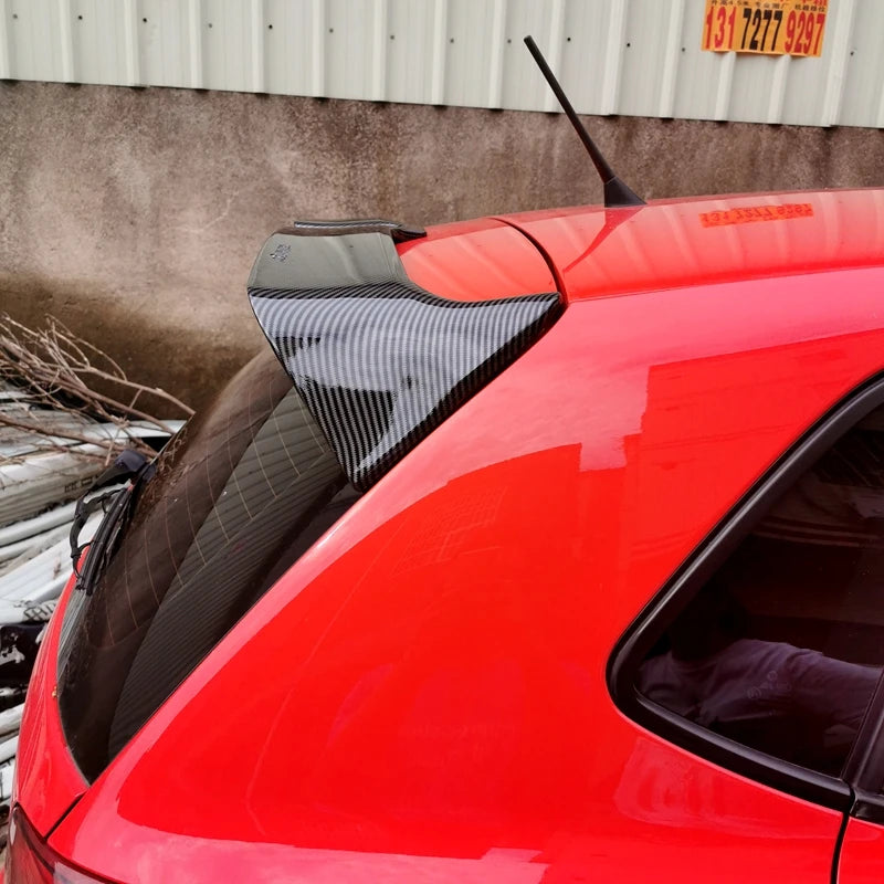 Spoiler em Fibra de Carbono Preto Brilhante para VW Polo 6R 2011-2018